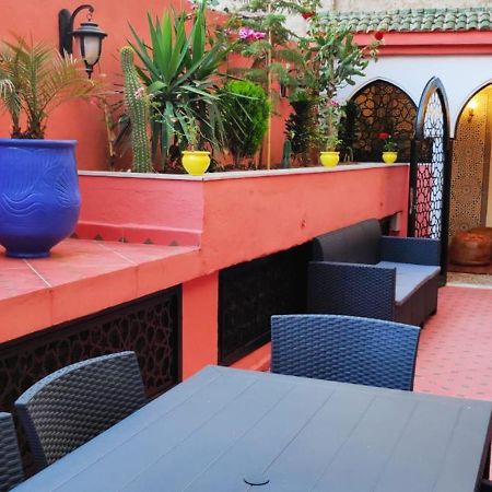 Appartements Nia Confort, Plein Centre Ville, Avec Terrasse Fez Zewnętrze zdjęcie