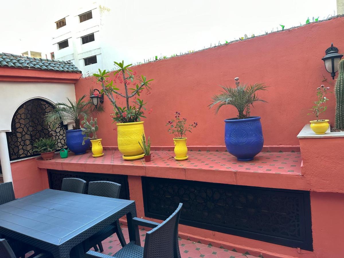 Appartements Nia Confort, Plein Centre Ville, Avec Terrasse Fez Zewnętrze zdjęcie