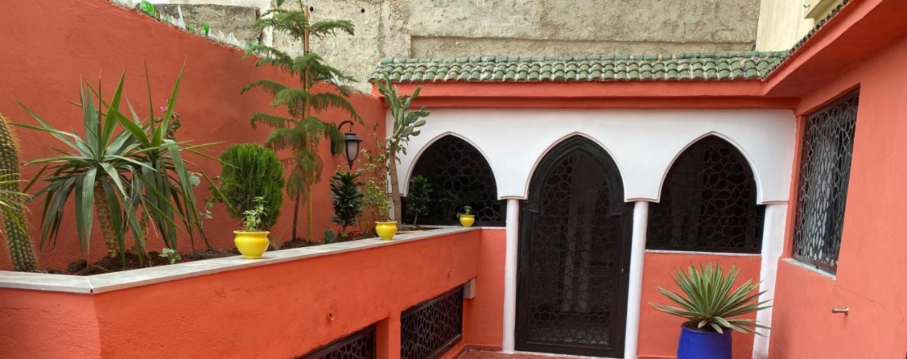 Appartements Nia Confort, Plein Centre Ville, Avec Terrasse Fez Zewnętrze zdjęcie